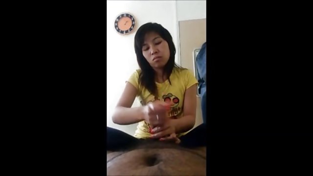 XXX بدون ثبت نام شلخته جوان آنا استمناء با انگشتان دست انجمن سکسی خود را