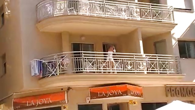 XXX بدون ثبت نام 18 ساله عزیزم فاک برای اولین سایت پورن ایران بار