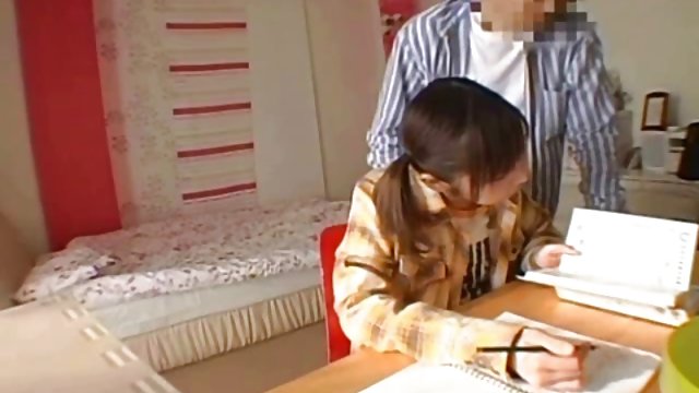 XXX بدون ثبت نام گره در داستانهای سکسی جدید عمومی در نزدیکی نیمکت